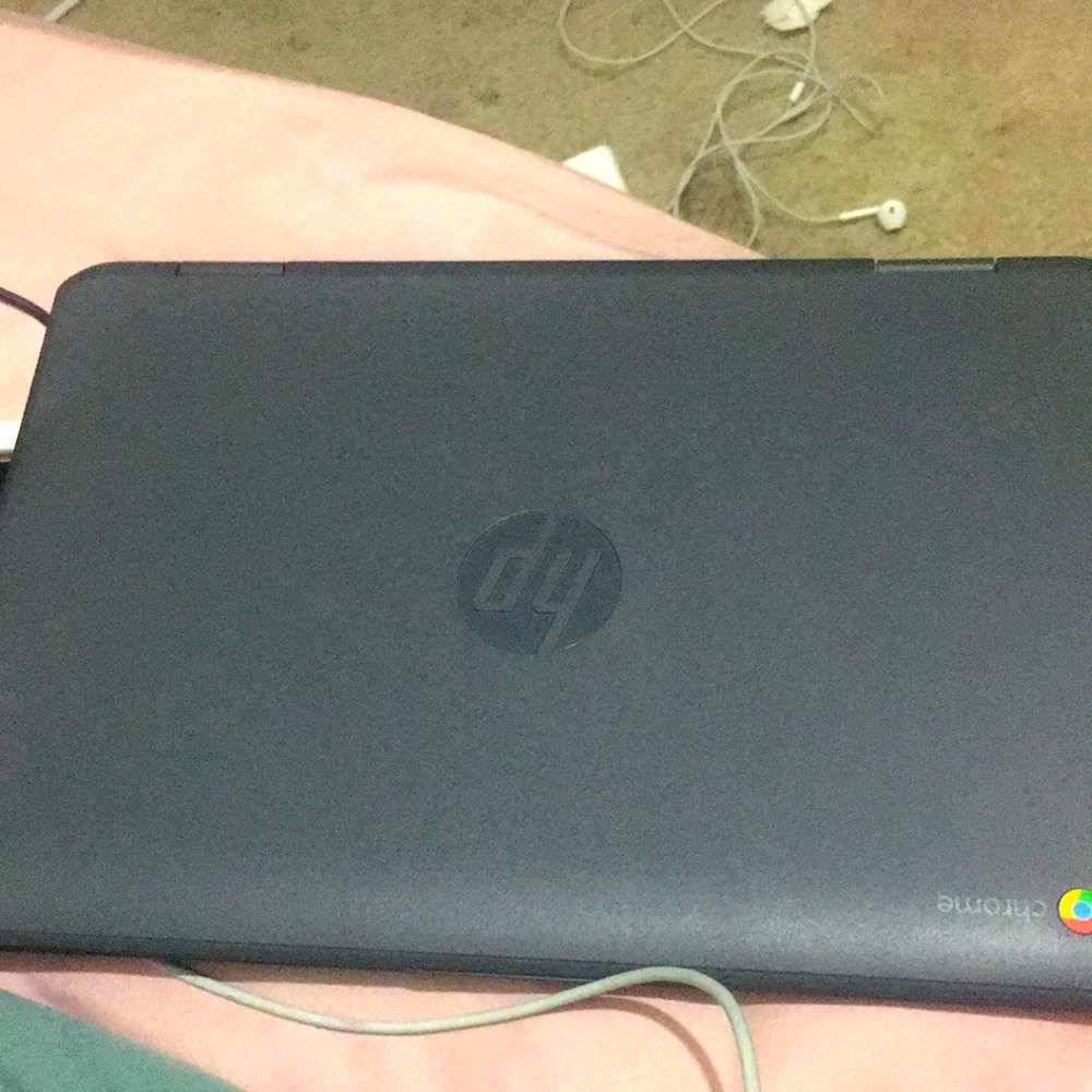 HP chromebook with power cord